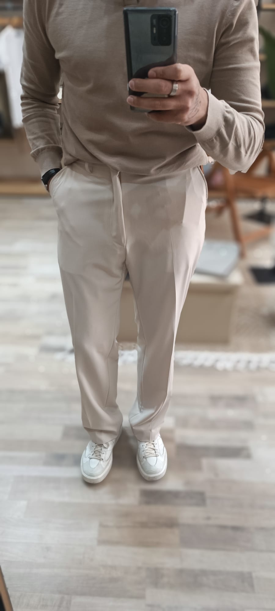 Pantalone fondo ampio